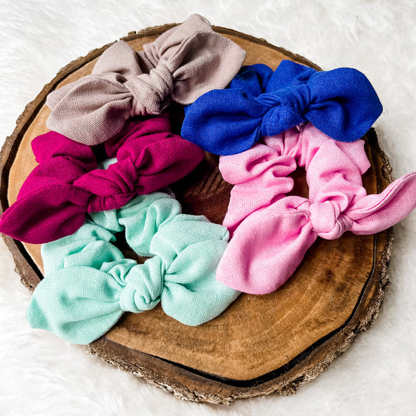 Linen Bow Scrunchie