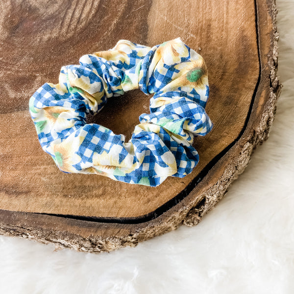 Sunflower Picnic Scrunchie